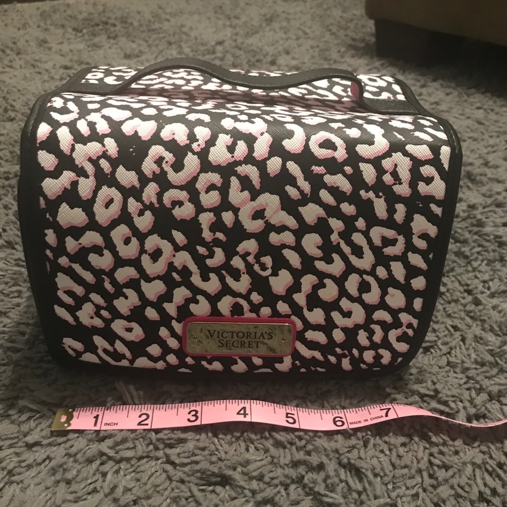 Victoria Secret pink leopard make up case